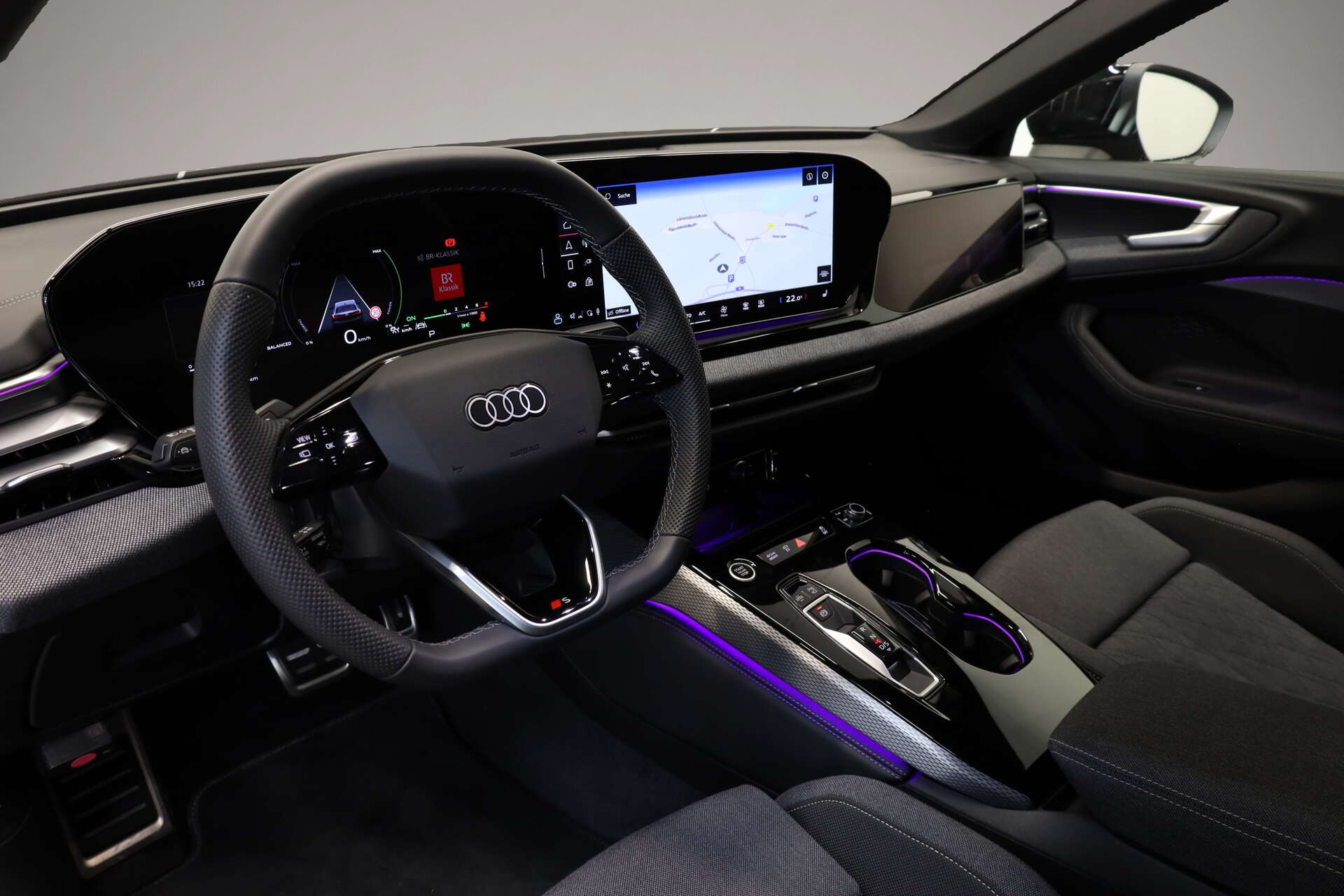 Audi quattro (08/2025, Hybrid (Benzin/Elektro))