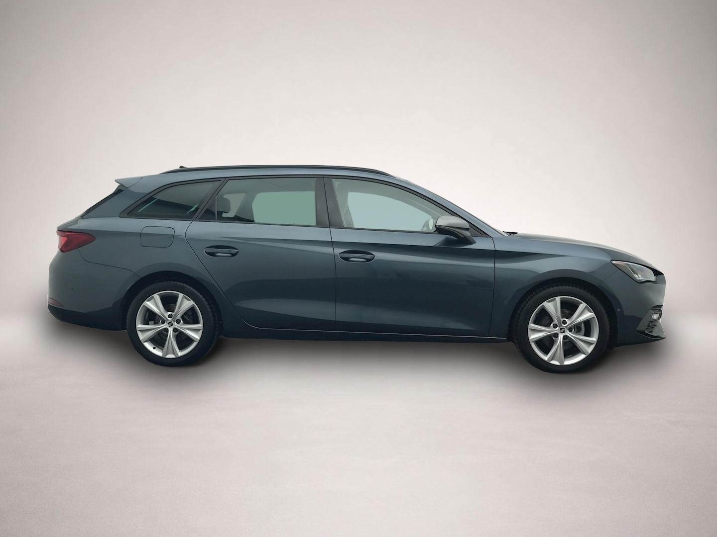 Seat Leon (06/2025, Benzin)
