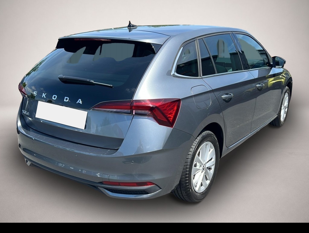 Skoda Scala (07/2025, Benzin)
