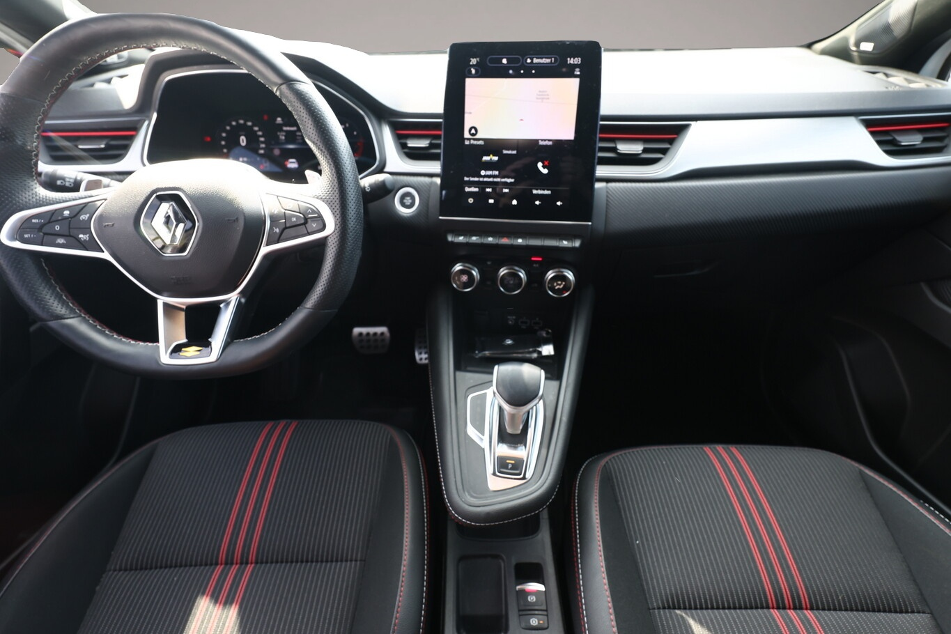 Renault Captur (03/2023, Benzin)