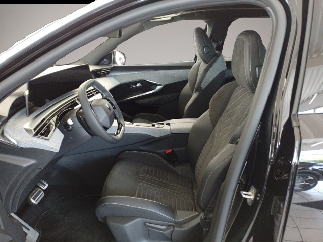 Peugeot 3008 (05/2025, Benzin)