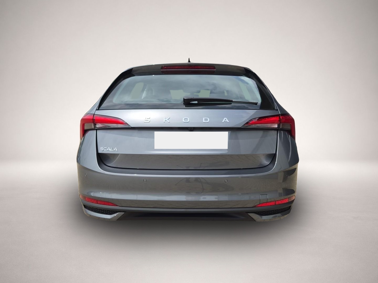 Skoda Scala (08/2026, Benzin)