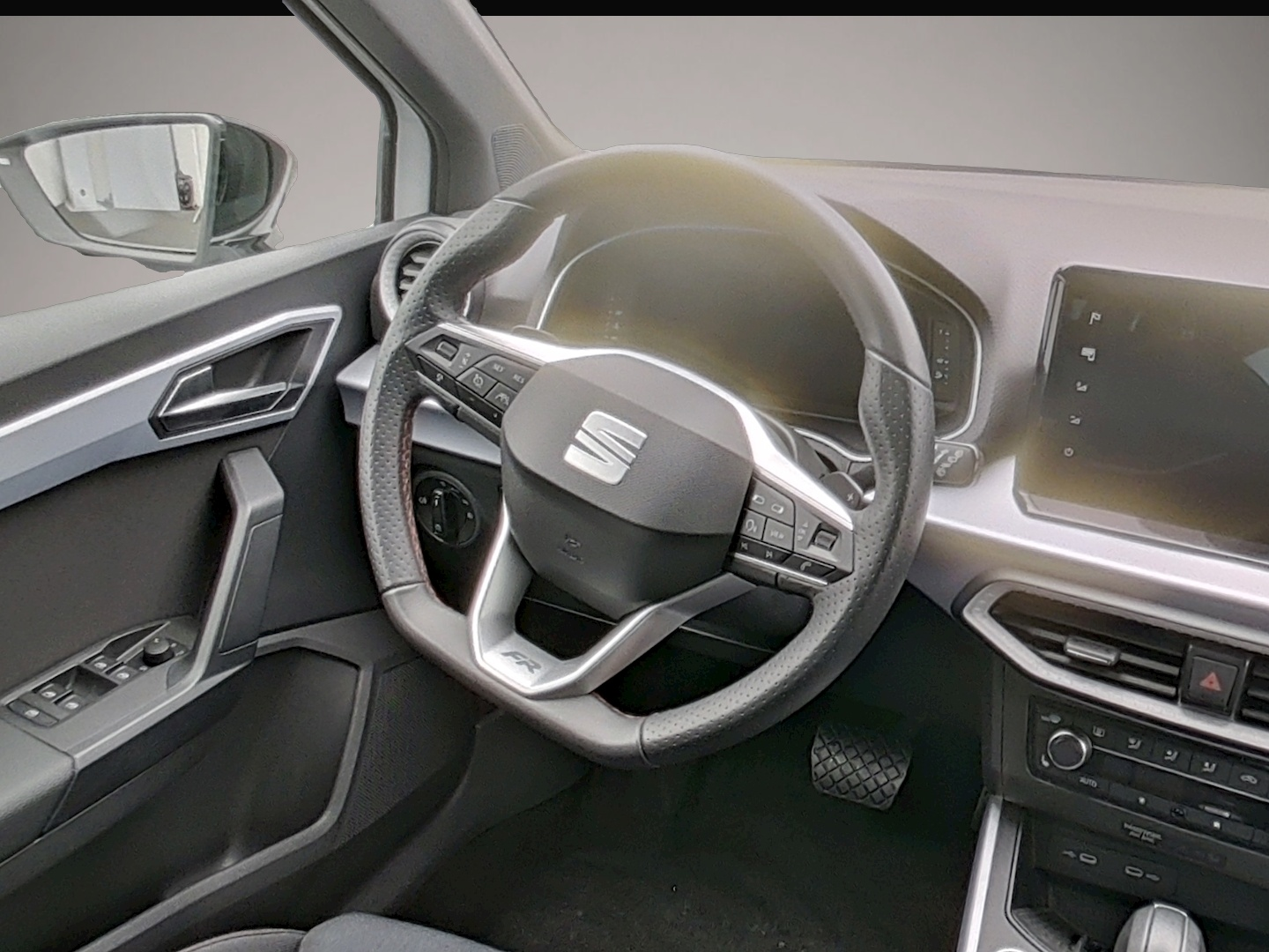Seat Arona (01/2025, Benzin)