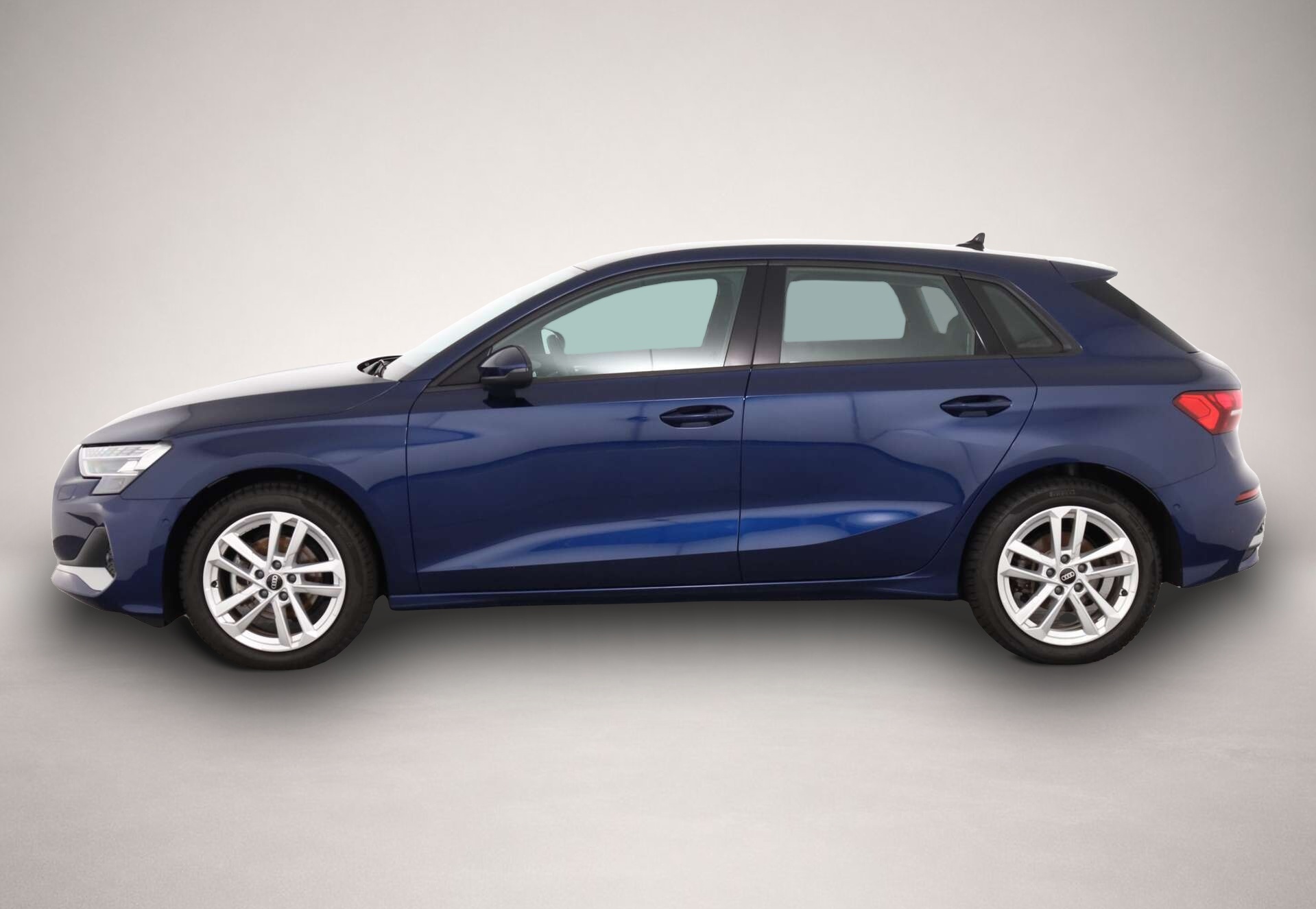 Audi A3 (09/2025, Benzin)