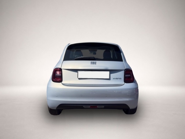 Fiat 500 (04/2026, Benzin)