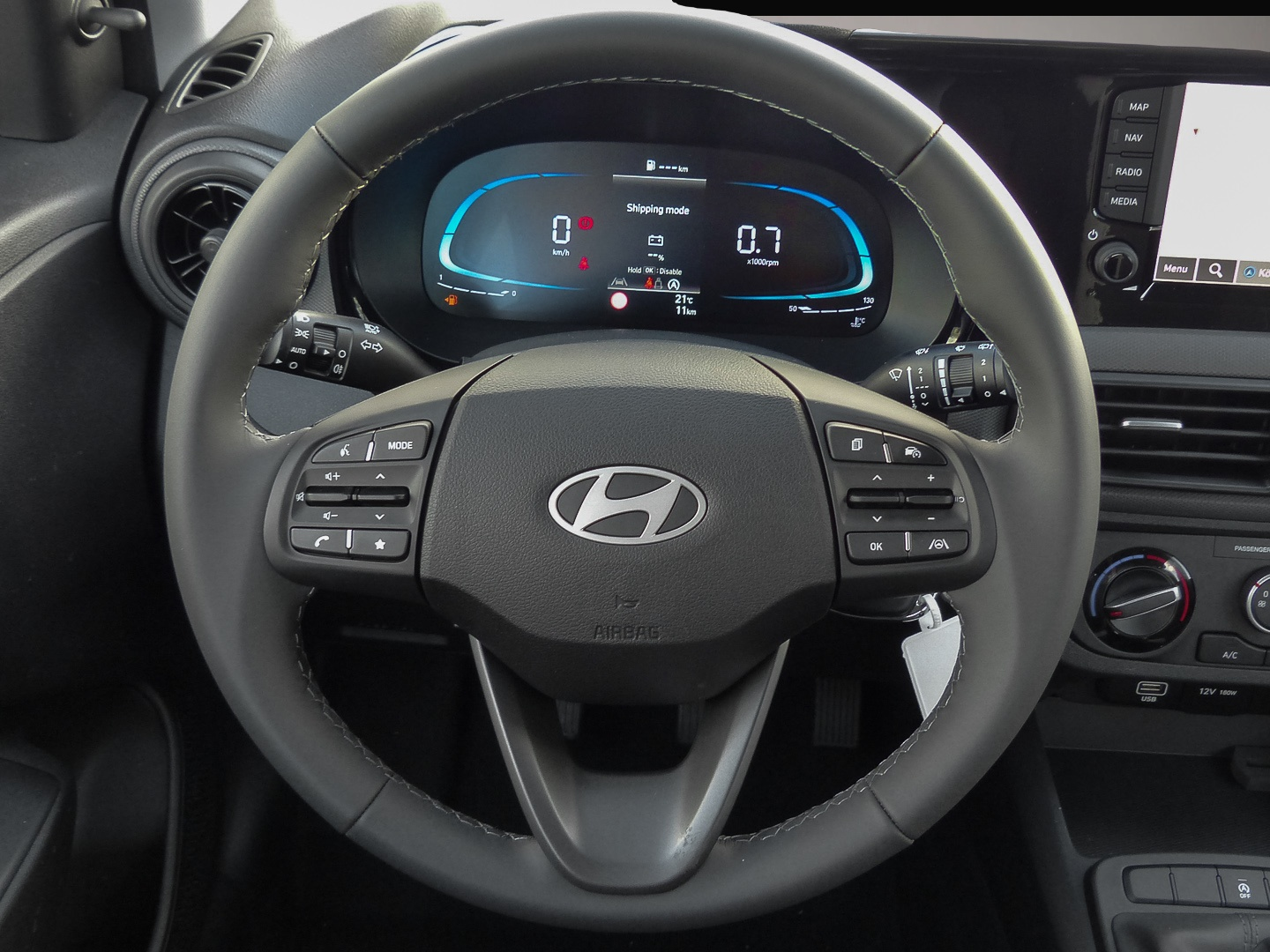 Hyundai i10 (02/2026, Benzin)
