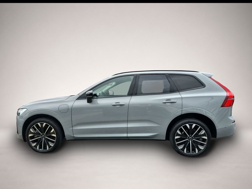 Volvo XC60 (09/2025, Hybrid (Benzin/Elektro))