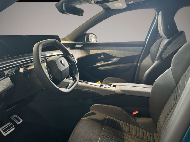 Peugeot 3008 (12/2024, Benzin)