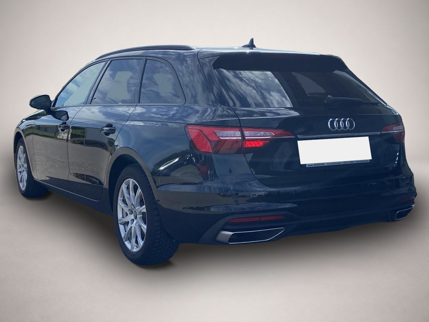 Audi A4 (08/2022, )