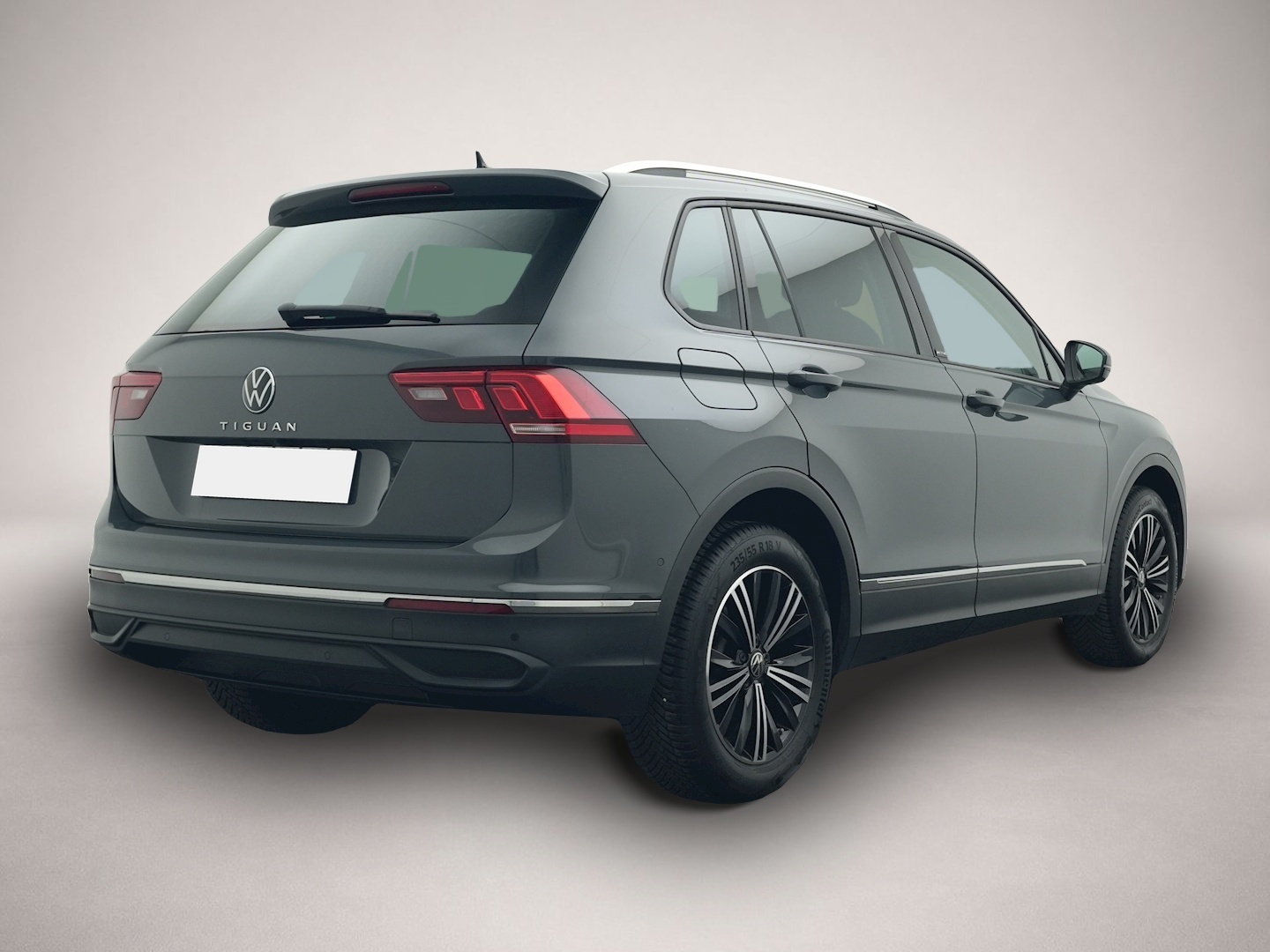 Volkswagen Tiguan (12/2022, Benzin)