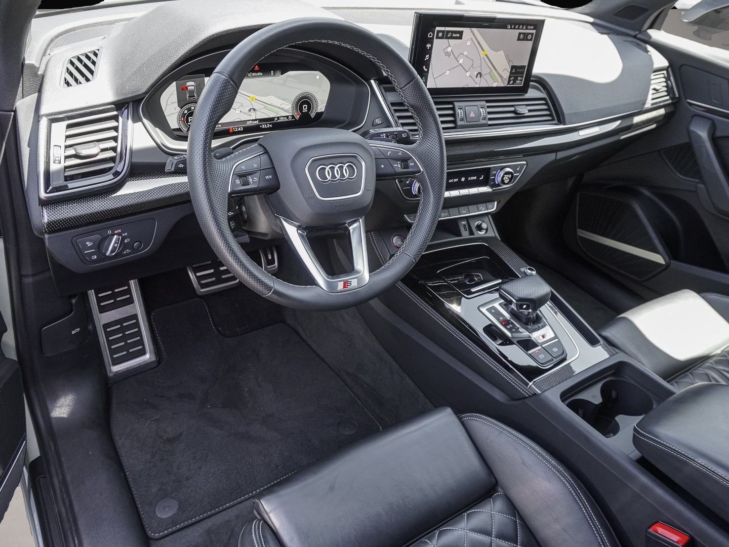 Audi quattro (04/2023, )