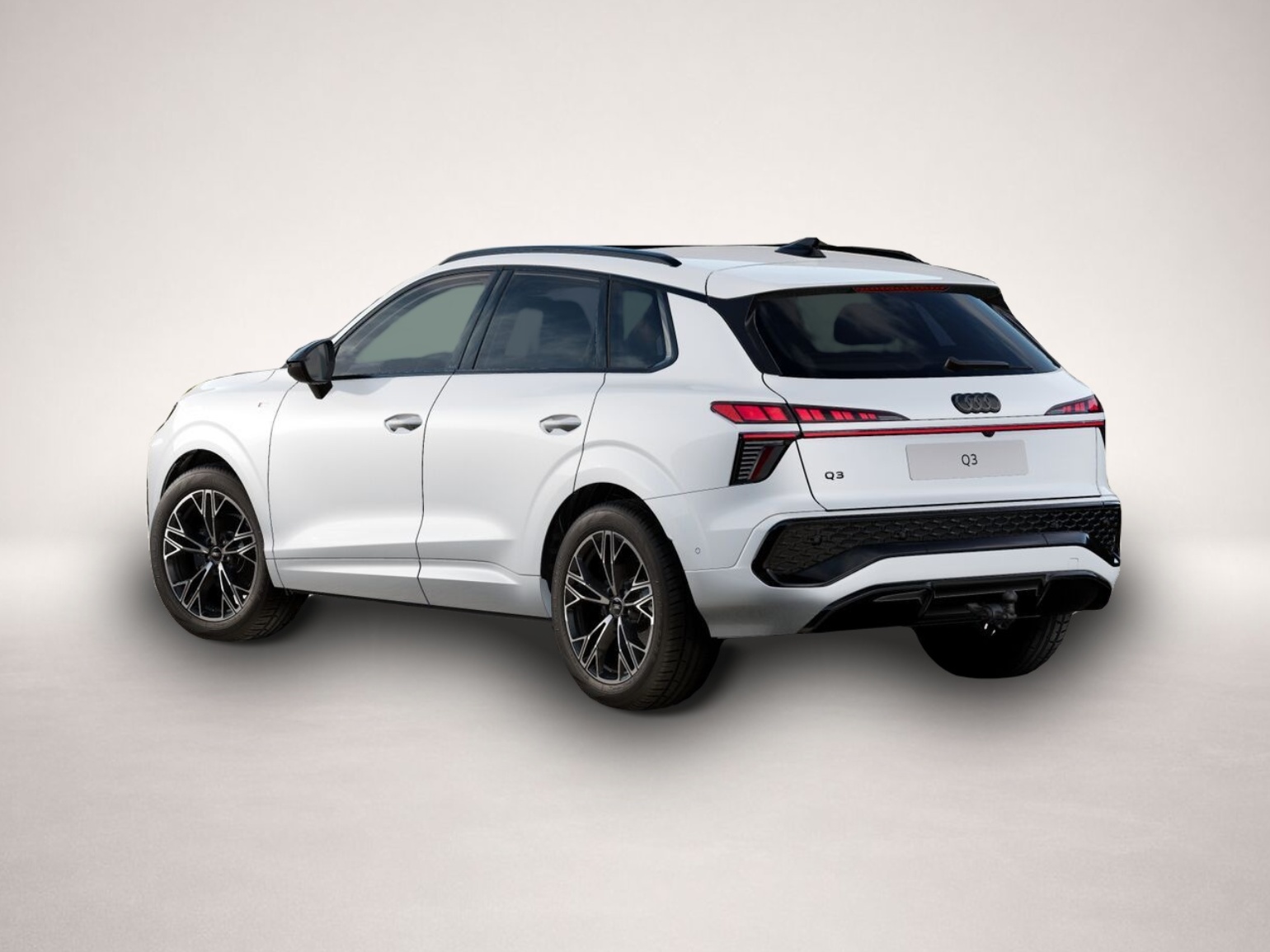 Audi Q3 (, Benzin)