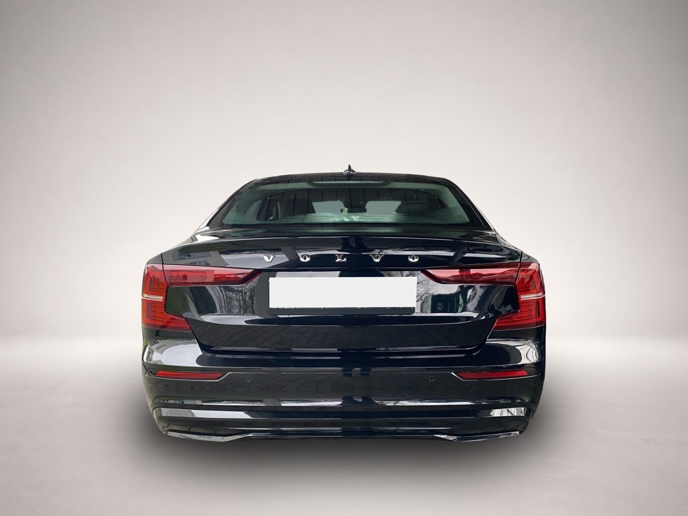 Volvo S60 (11/2023, Benzin)