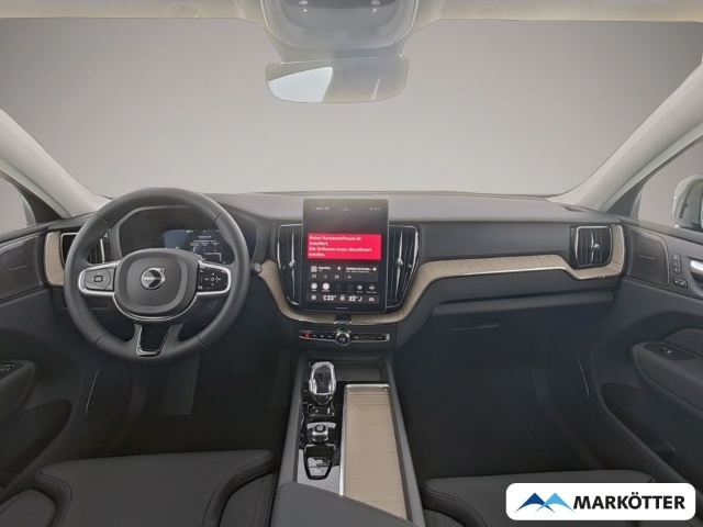 Volvo XC60 (11/2025, Benzin)