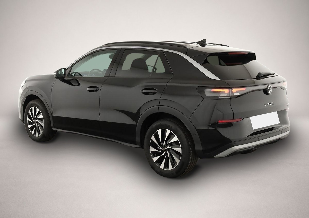 Volkswagen T-Roc (06/2026, Benzin)