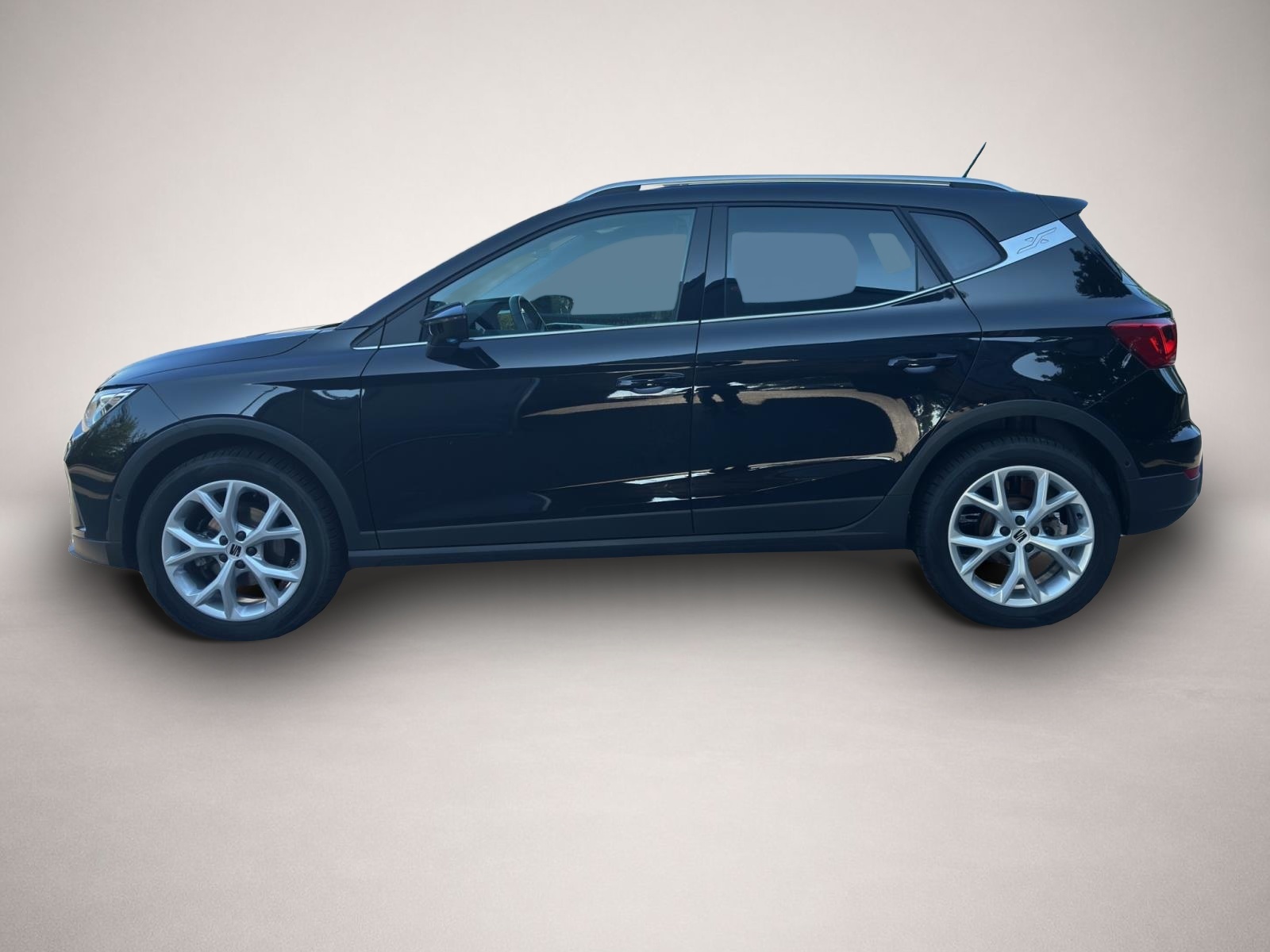 Seat Arona (11/2025, Benzin)