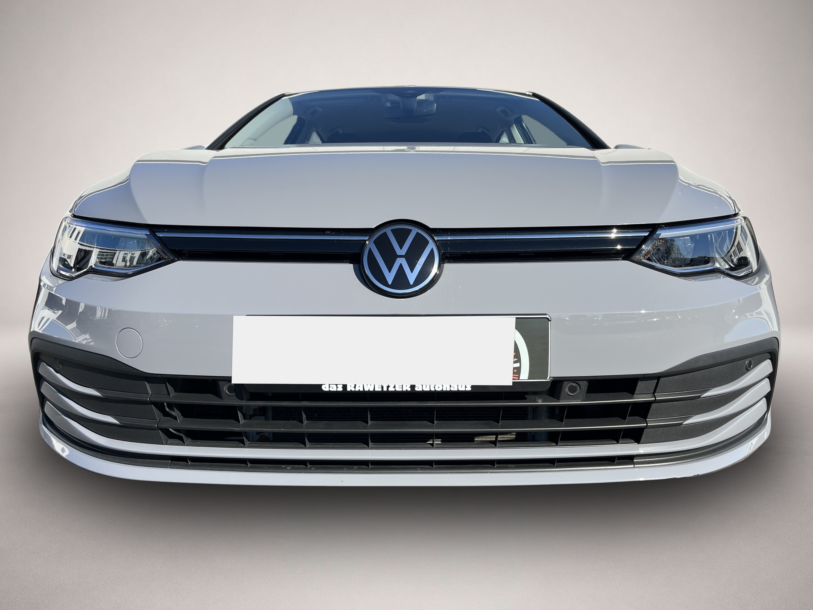 Volkswagen Golf (06/2023, Benzin)