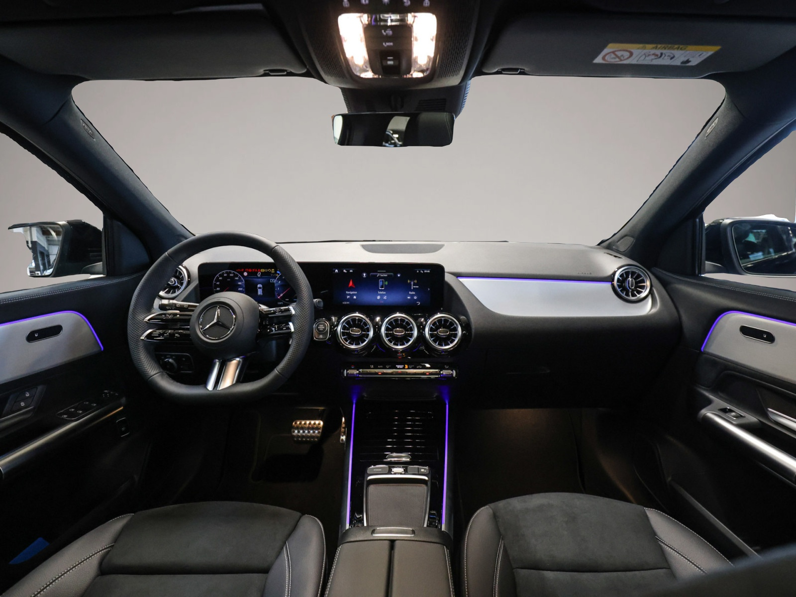 Mercedes-Benz GLA 180 (01/2026, Benzin)