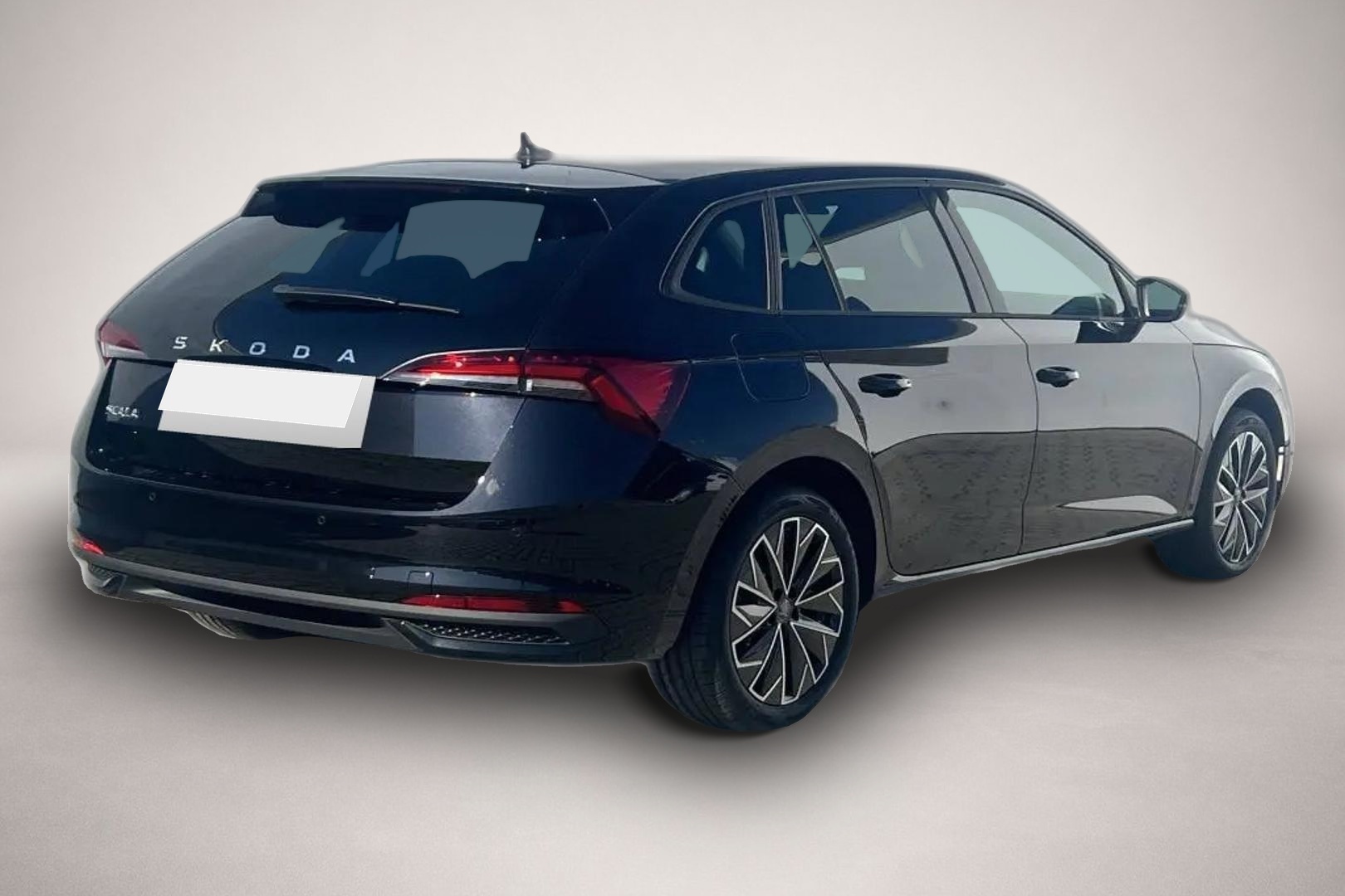 Skoda Scala (, Benzin)