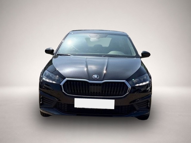 Skoda Fabia (04/2022, Benzin)