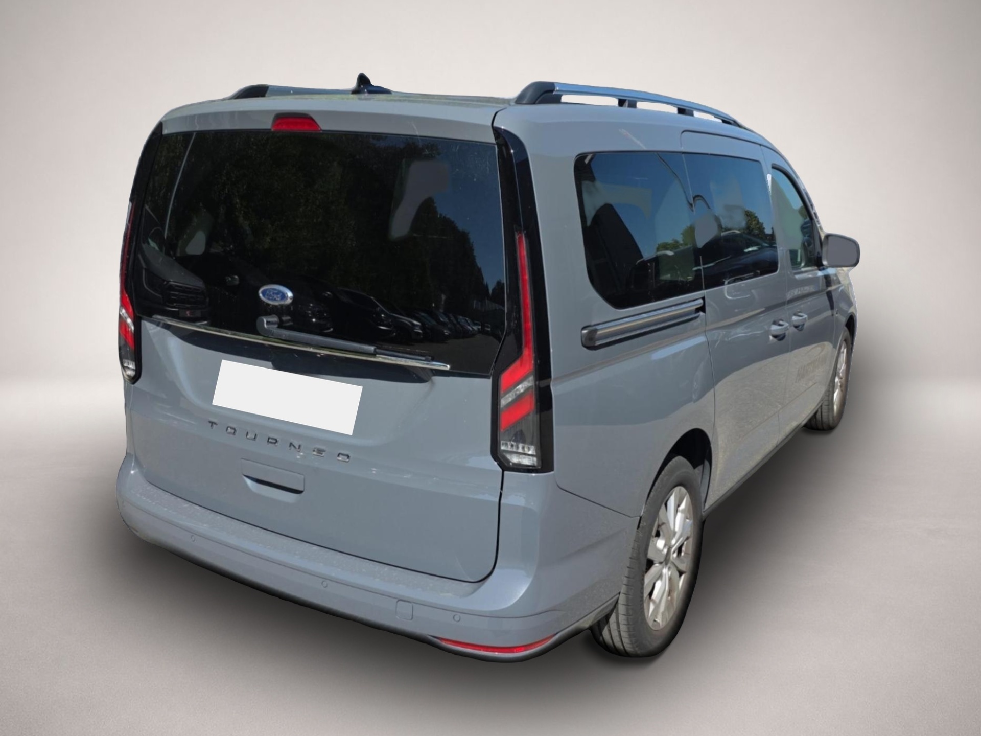 Ford Grand Tourneo (11/2025, Benzin)