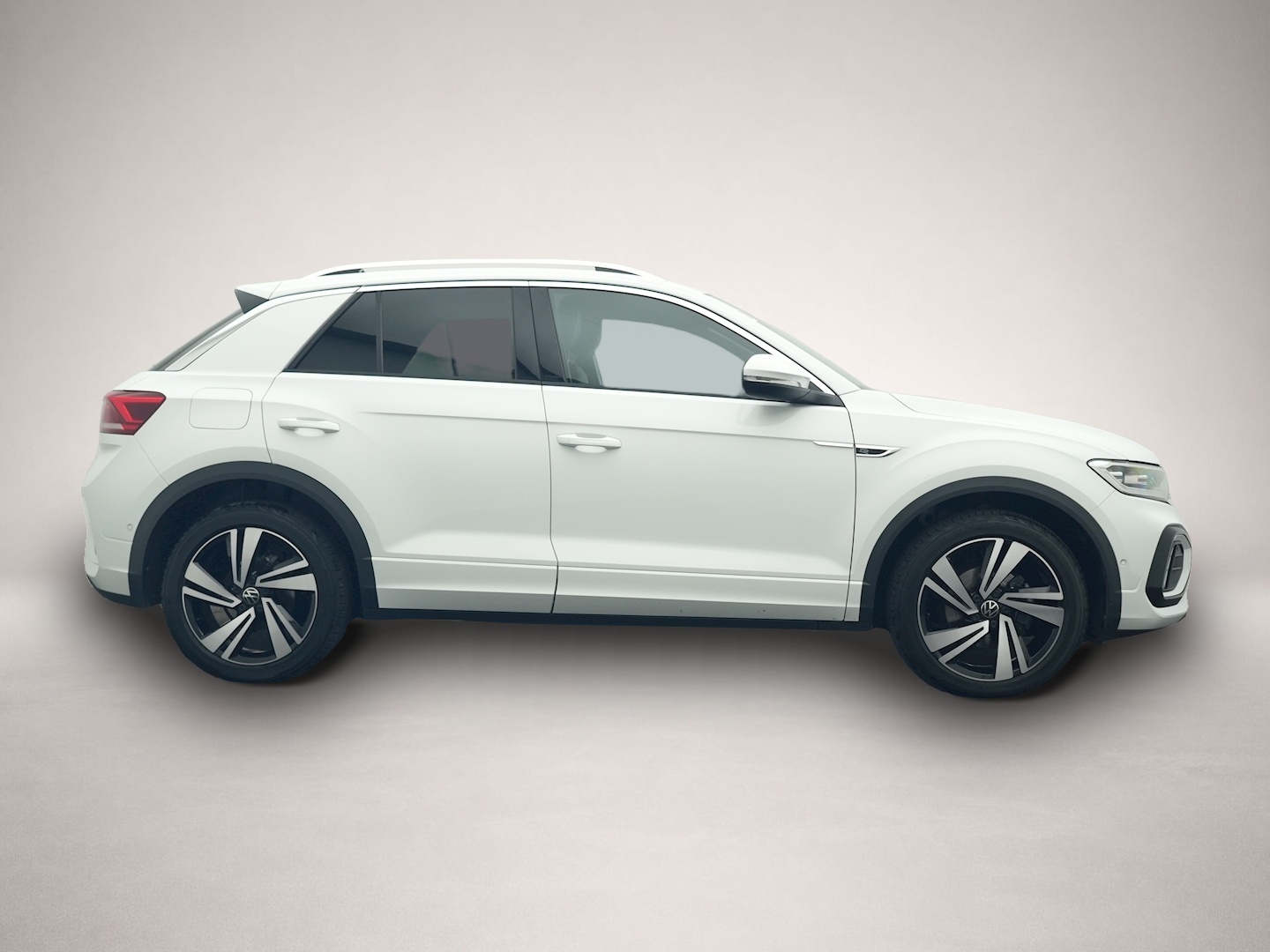 Volkswagen T-Roc (02/2025, Benzin)
