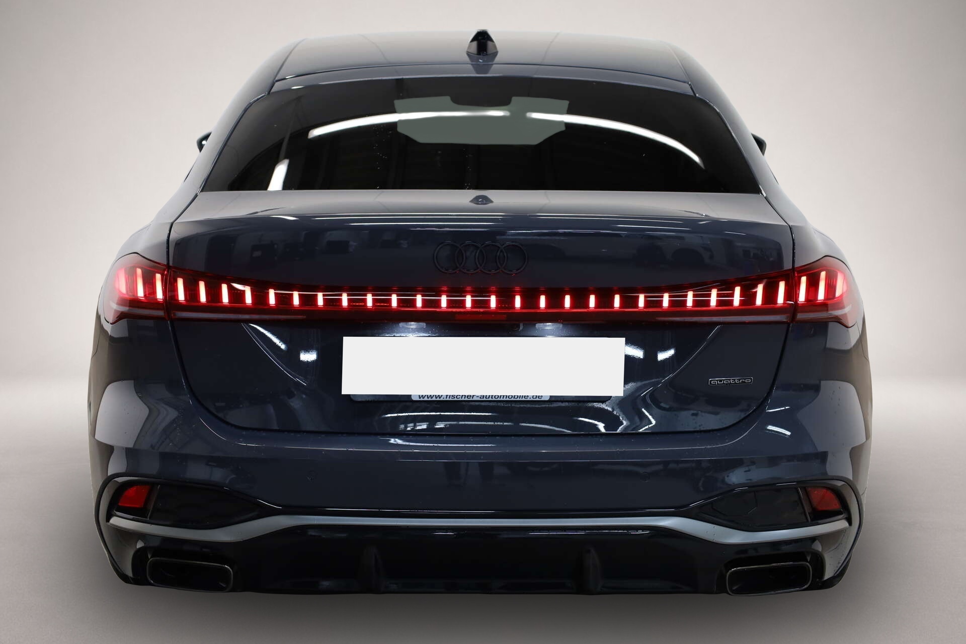 Audi quattro (08/2025, Hybrid (Benzin/Elektro))