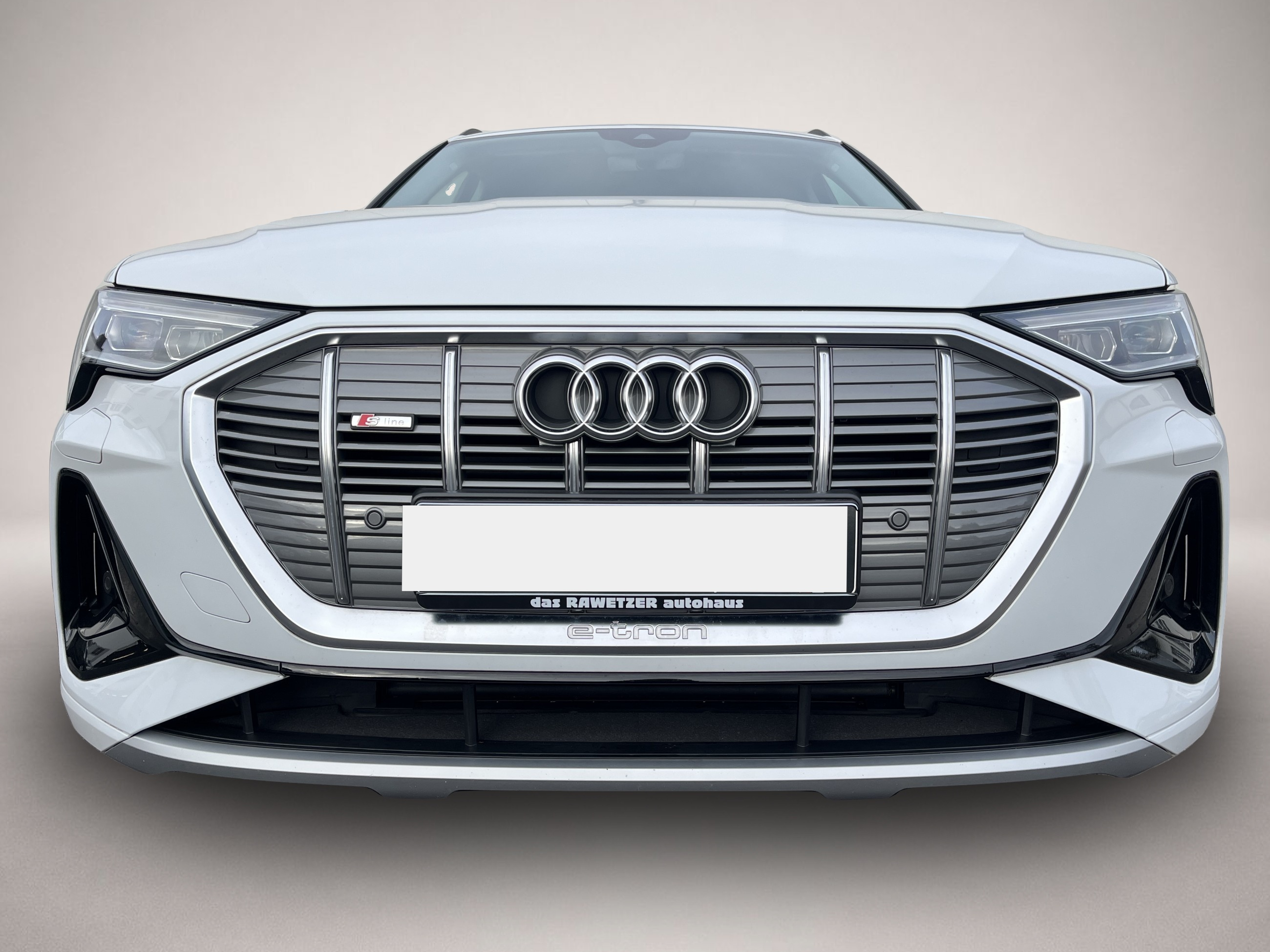 Audi e-tron (09/2022, ELECTRIC)