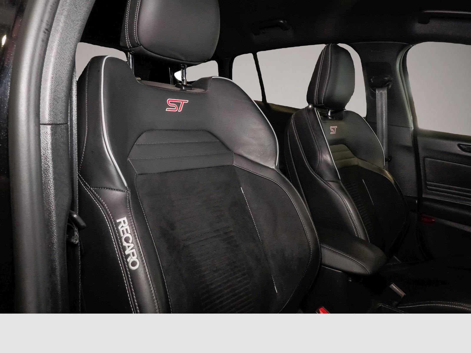 Ford Focus (02/2022, Diesel)