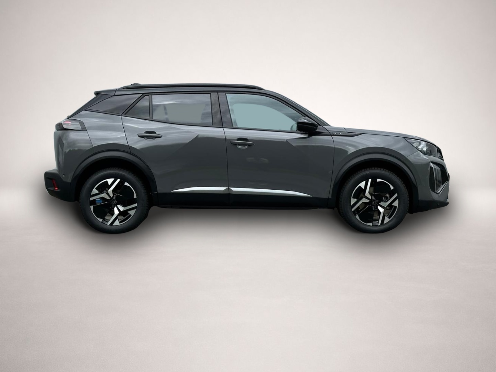 Peugeot 2008, image 2 of 6