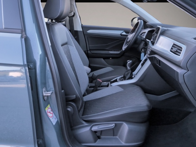 Volkswagen T-Roc (09/2025, Benzin)