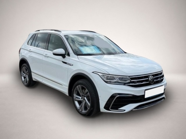 Volkswagen Tiguan (12/2023, Benzin)