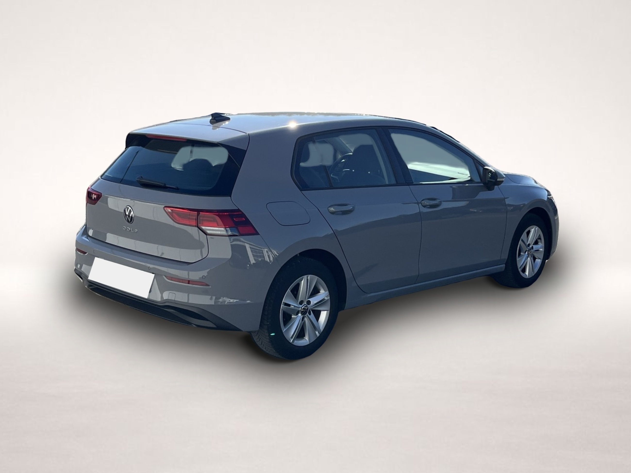 Volkswagen Golf (06/2023, Benzin)