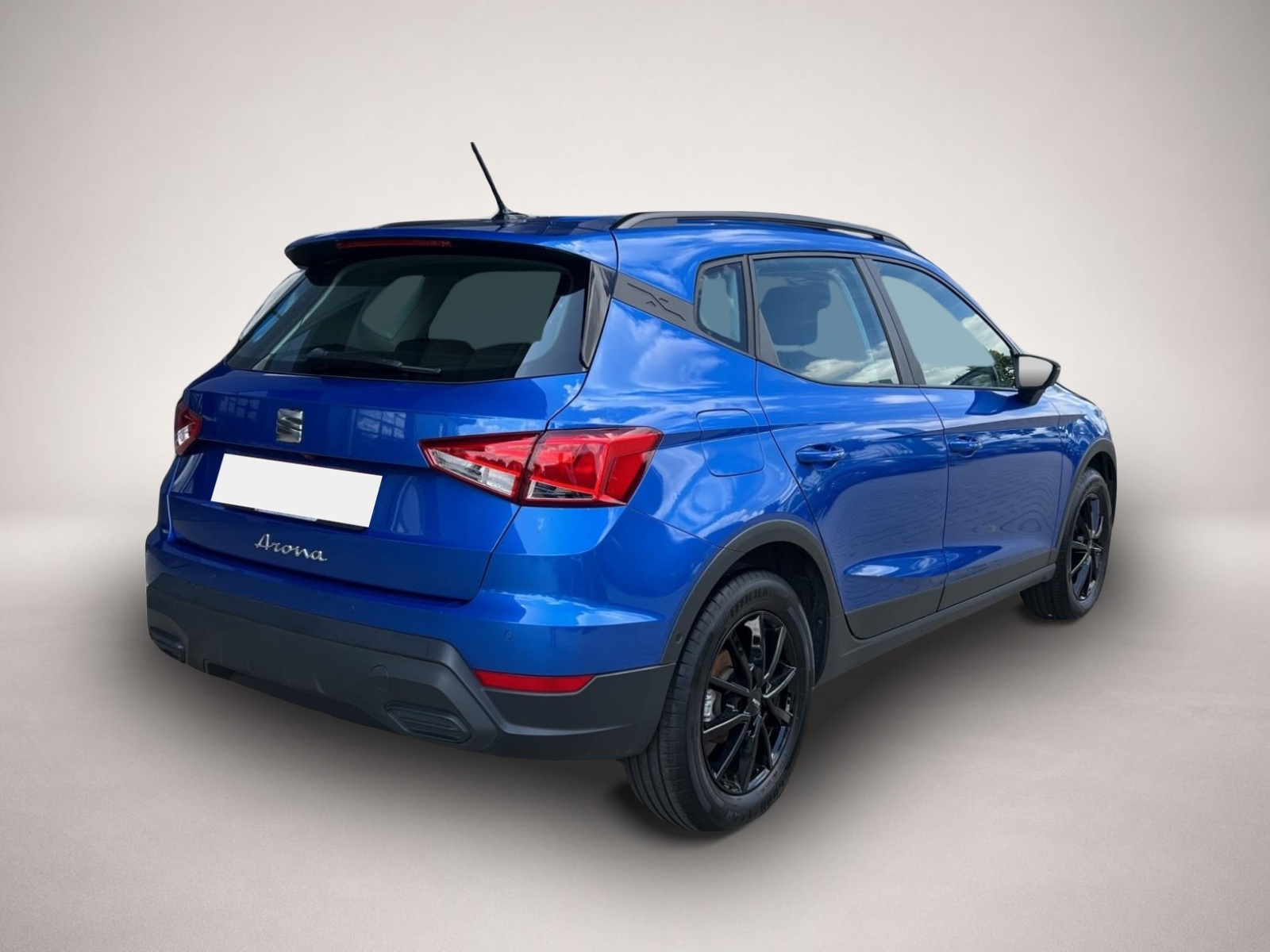 Seat Arona (06/2023, Benzin)