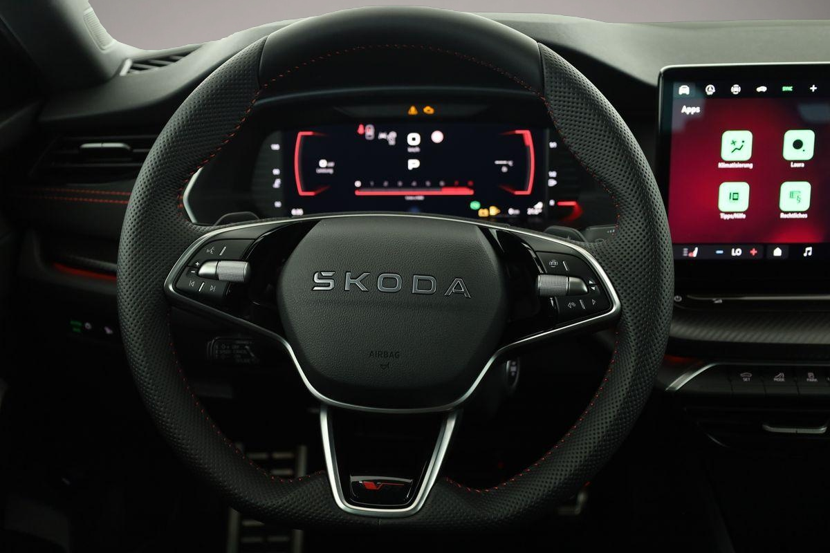 Skoda Octavia (04/2026, Benzin)