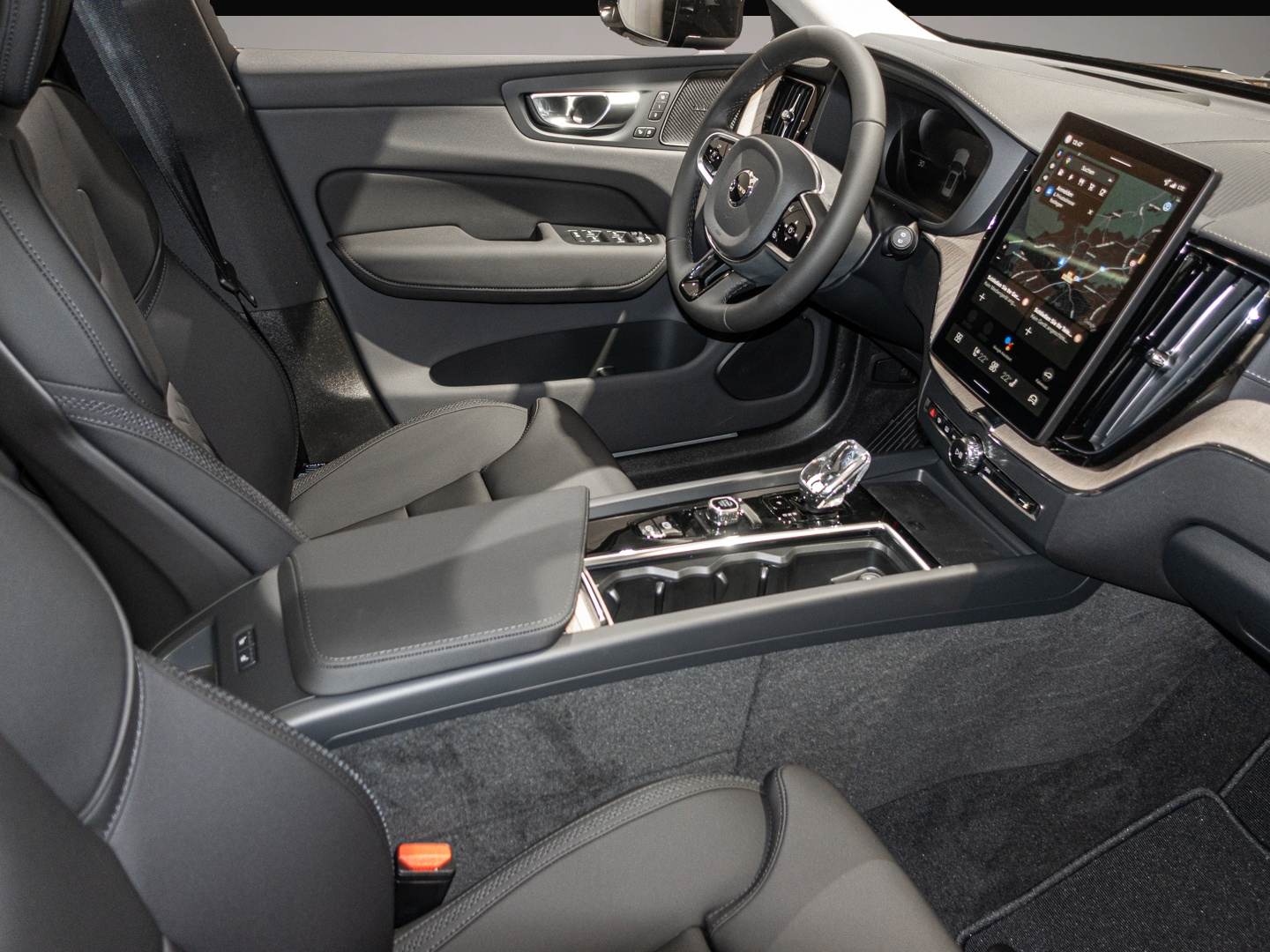 Volvo XC60 (03/2026, Hybrid (Benzin/Elektro))