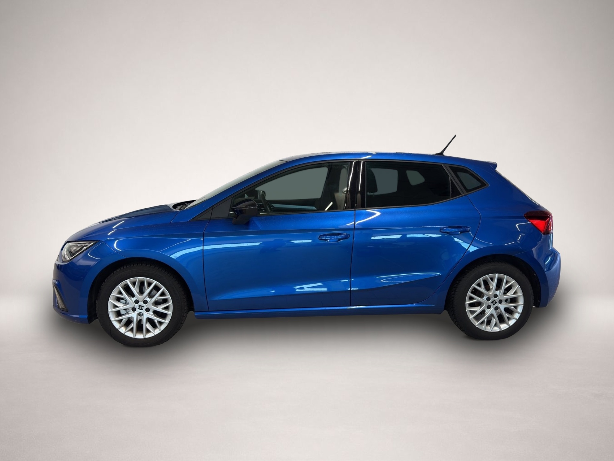 SEAT Ibiza, Bild 3 von 5