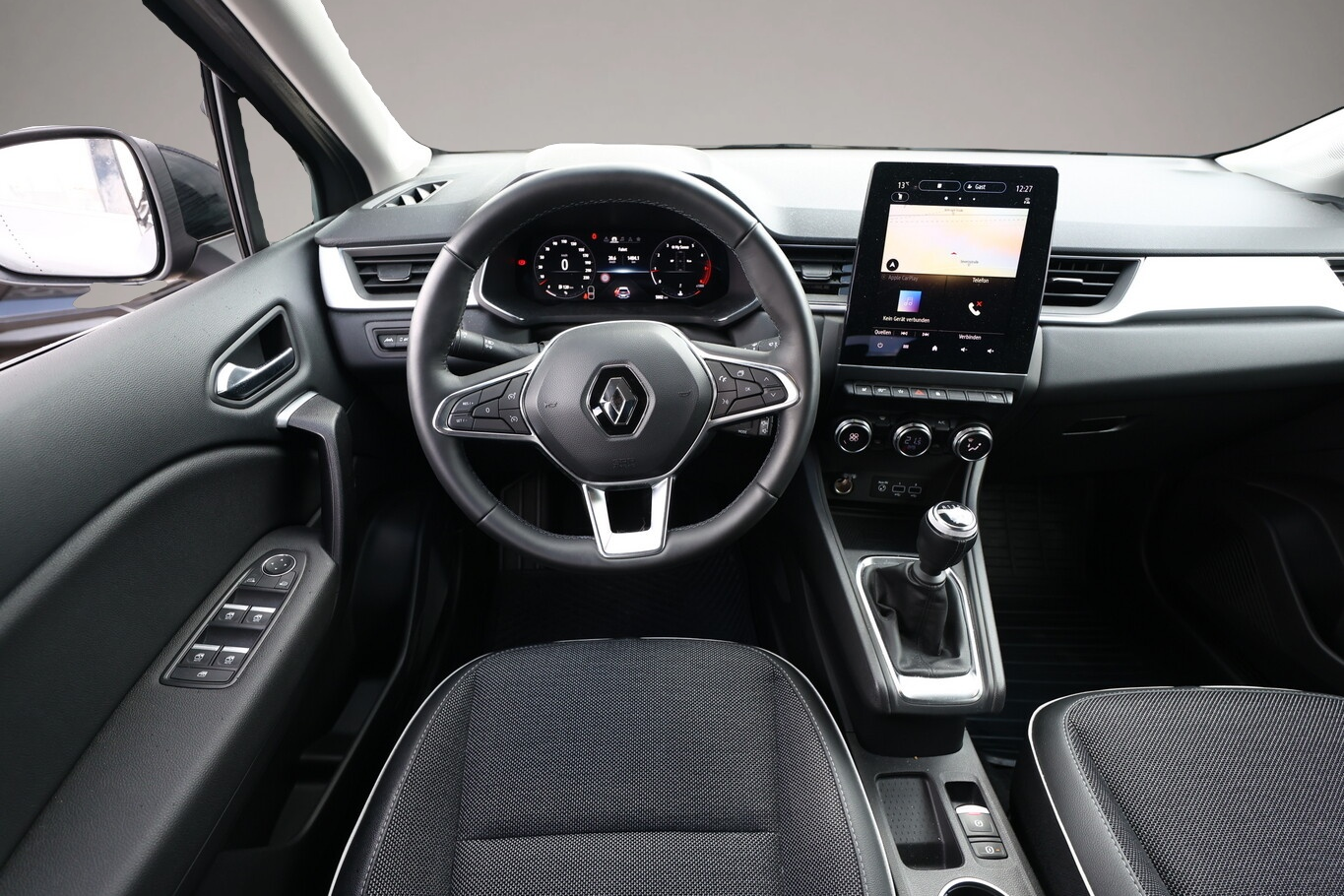 Renault Captur (02/2023, Benzin)