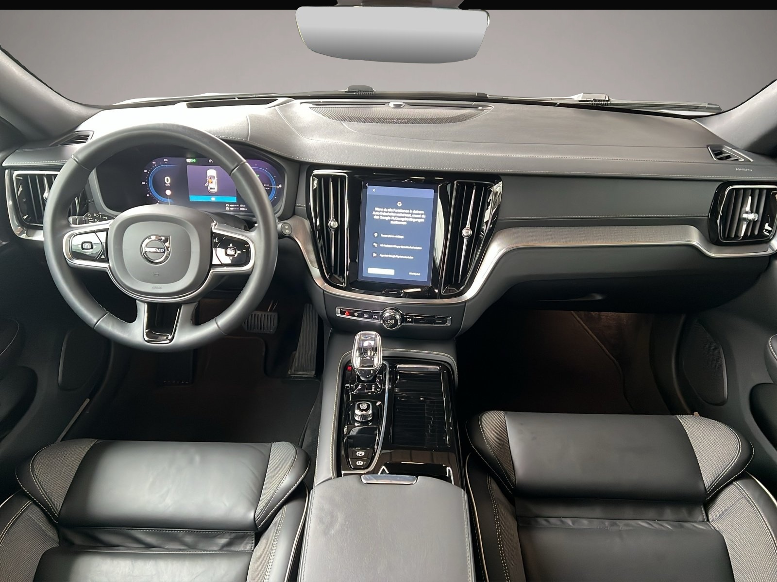 Volvo V60 (11/2022, )
