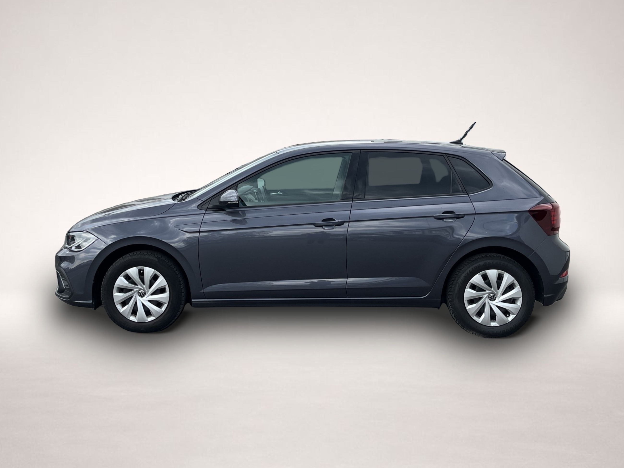 Volkswagen Polo (01/2024, Benzin)