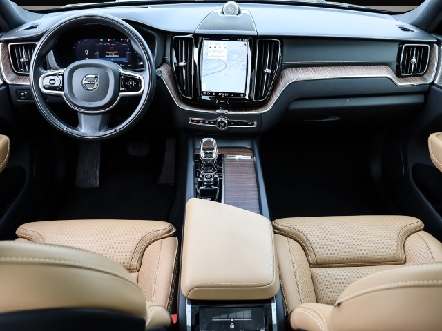 Volvo XC60 (06/2022, Diesel)