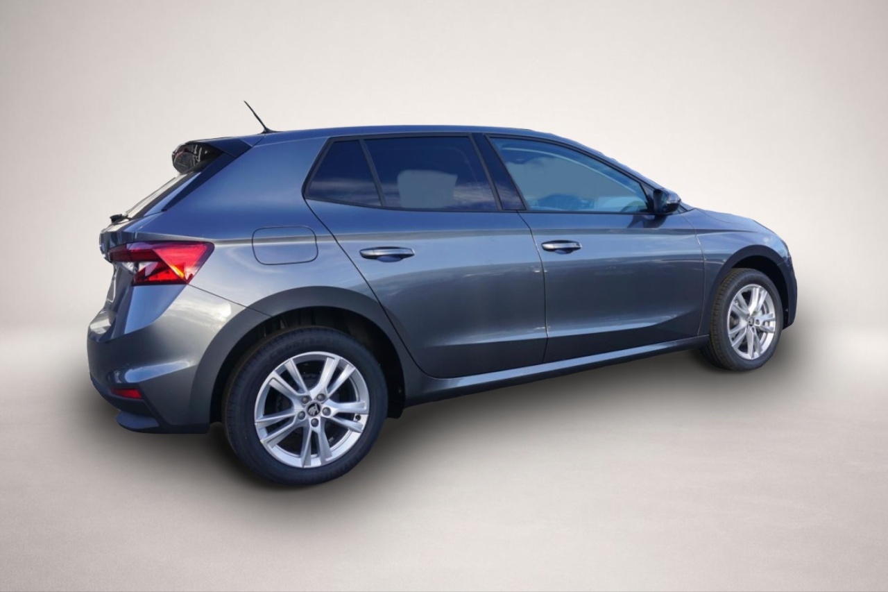 Skoda Fabia (12/2025, Benzin)