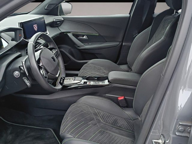 Peugeot 2008 (02/2024, Benzin)