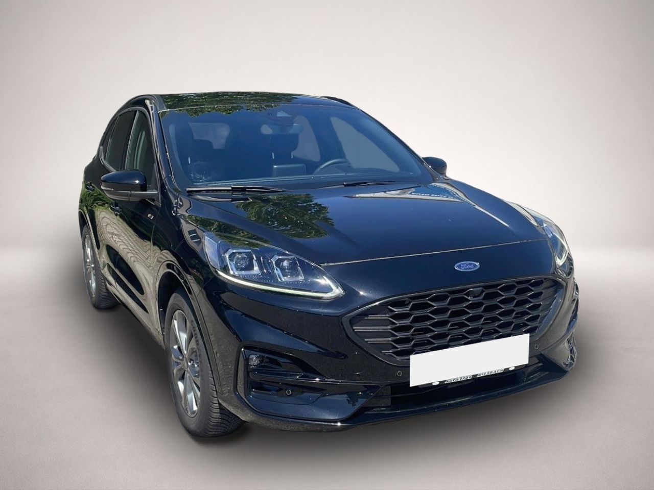 Ford Kuga (09/2023, Benzin)