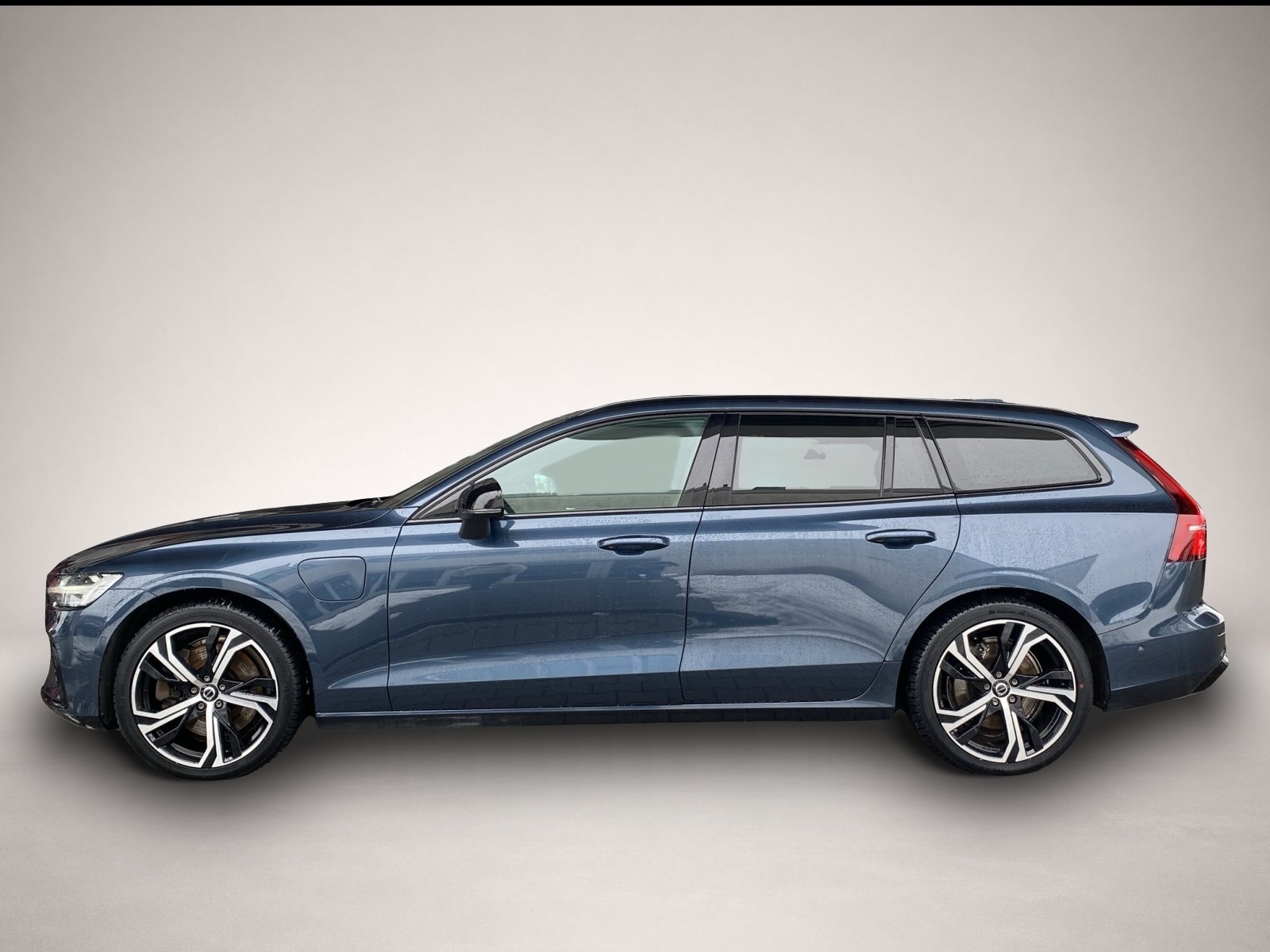 Volvo V60 (11/2022, )
