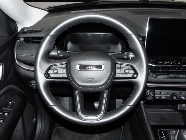 Jeep Compass (06/2023, )