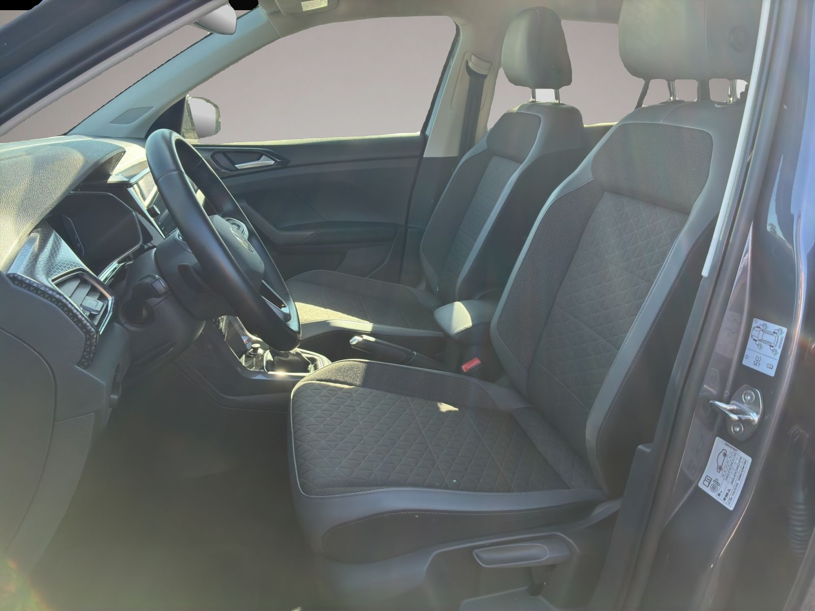 Volkswagen T-Cross (02/2023, )