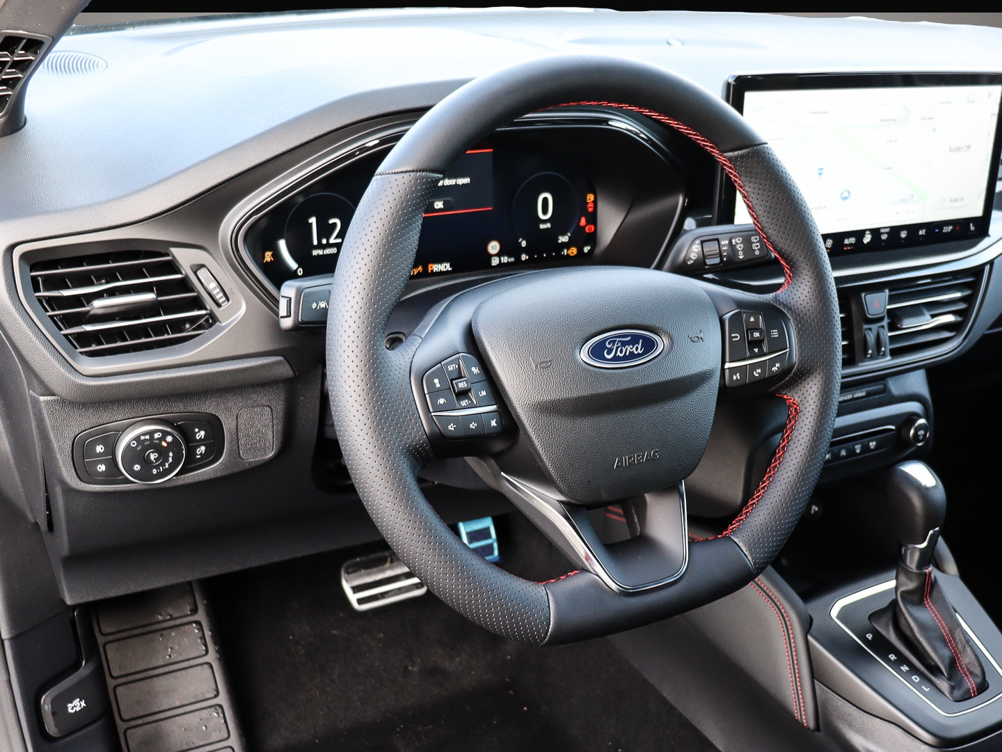 Ford Focus (03/2026, Benzin)