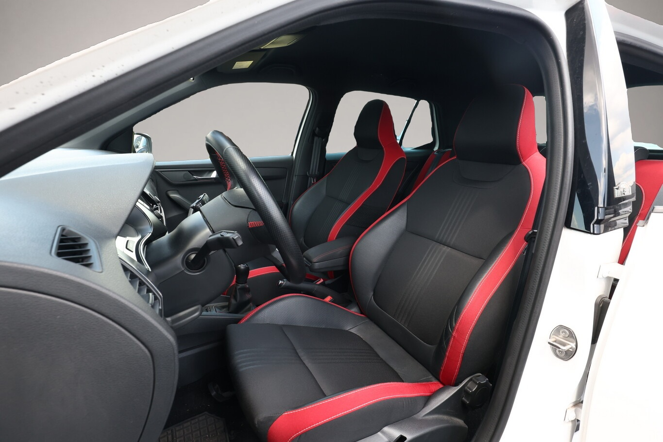 Skoda Fabia (10/2018, Benzin)