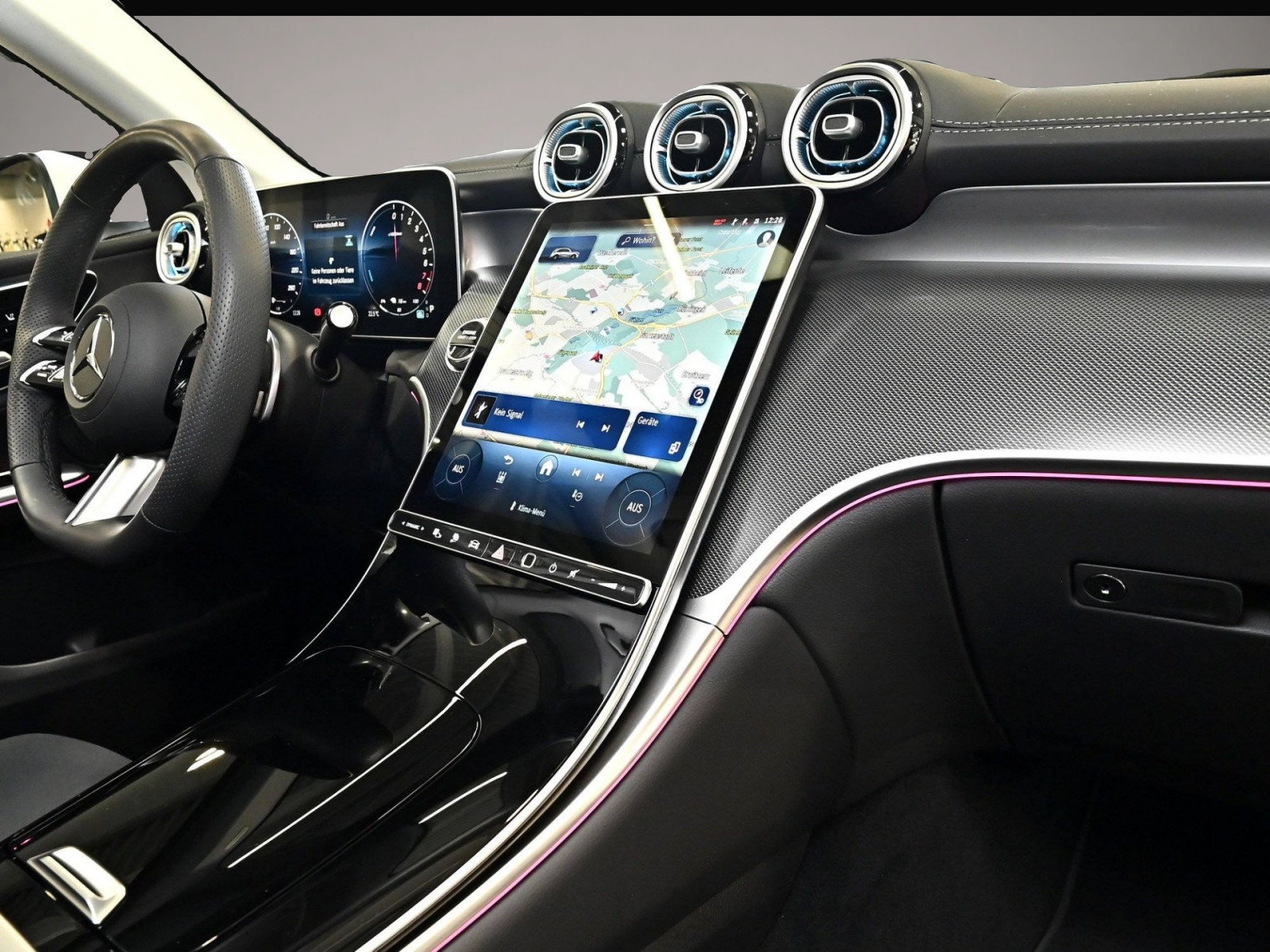 Mercedes-Benz GLC 300 (02/2025, Hybrid (Benzin/Elektro))